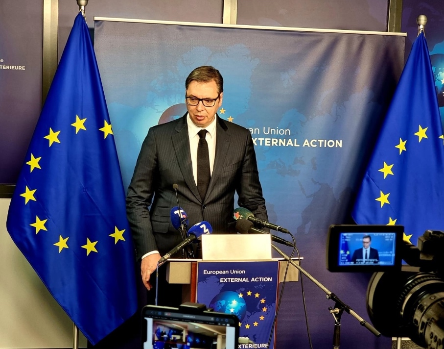 Aleksandar Vučić is trading Kosovo for EU membership